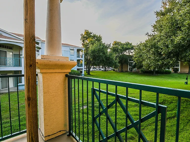 7270 Westpointe Blvd #920 — Photo 41