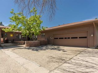 132 Bellaire Rd, Waterloo, IA 50701