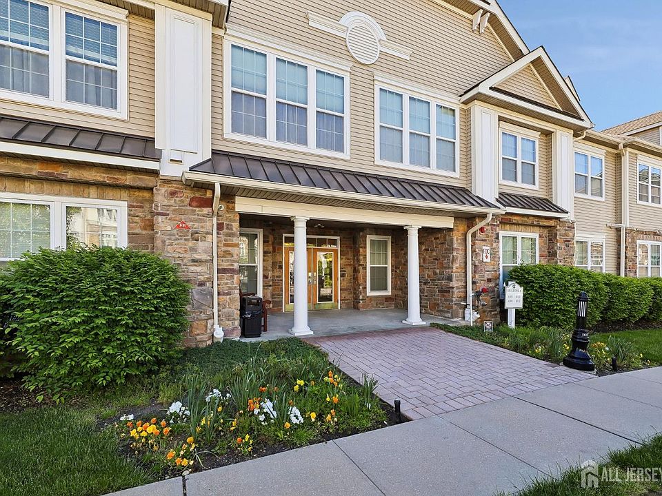 1st image of 4210 Cedar Village Blvd