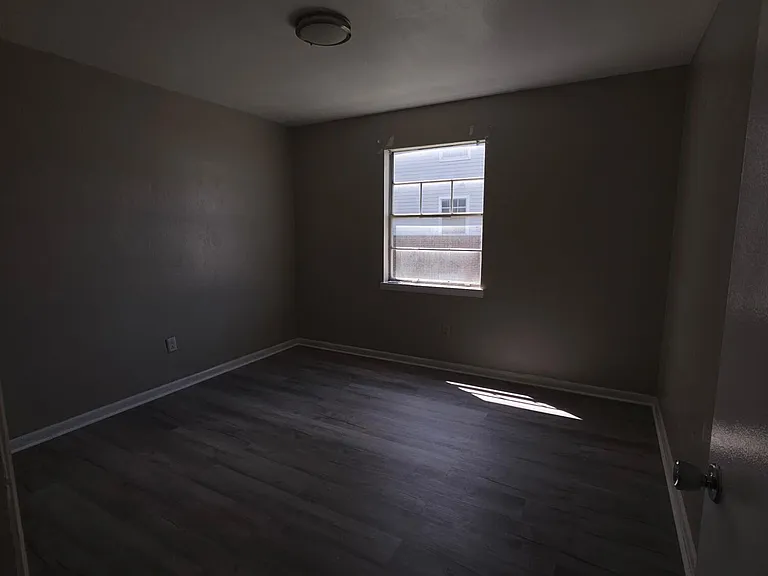 716 Townside Rd SW #7 — Photo 8