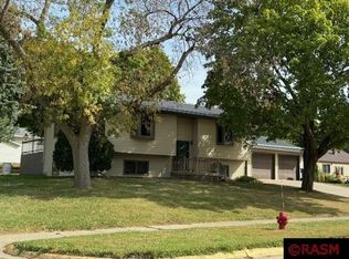 100 Rice St S, Kasota, MN 56050