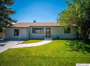 1814 Steele St #B, Laramie, WY 82070