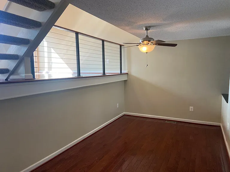 2213 Clove Ter — Photo 10