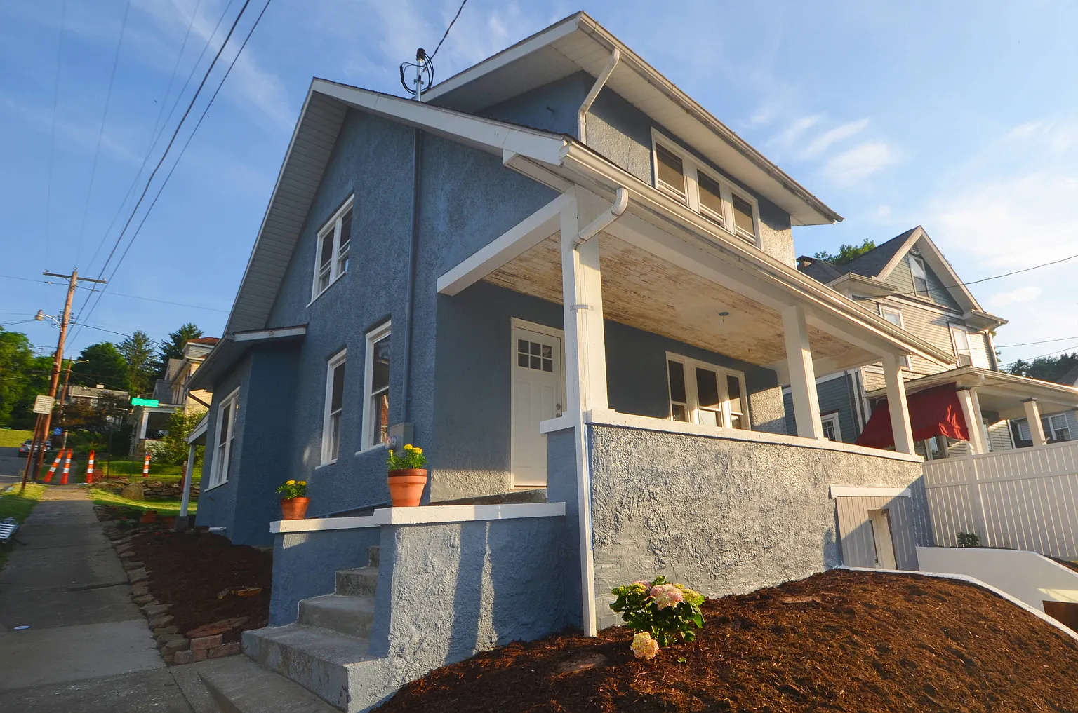 1 Wilson Ave photo 1