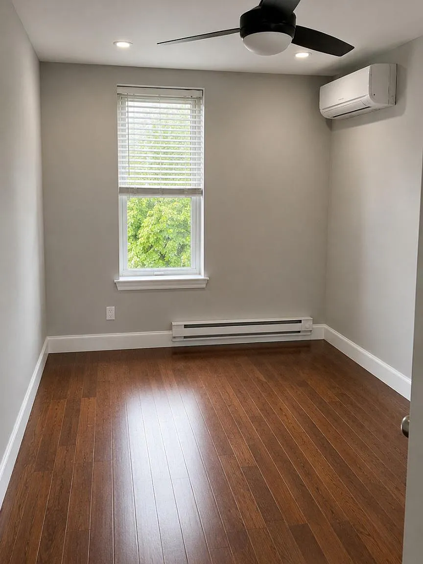 3 bed, 2.0 bath, 1000 sqft, $1,700 — Photo 4