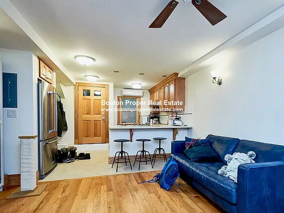 5 Phillips St #5