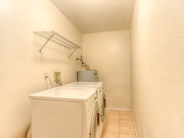 1422 S Moonflower Ln — Photo 60