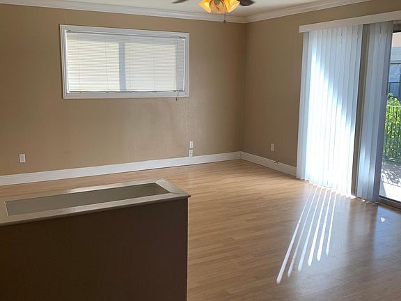 2nd image of 8071 Via De Palmas Ln APT 3