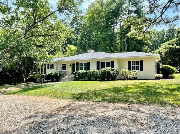 645 Lakeview Dr, Henderson, NC 27536