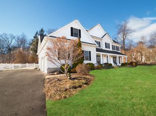 79 Brookfield Rd, Seymour, CT 06483