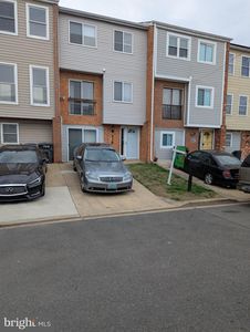 710 Bonini Rd SE, Washington, DC, 20032