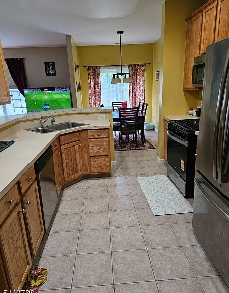 60 Jackson Ave — Photo 6