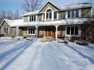 1248 Maggie Way, Hubertus, WI 53033