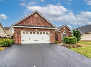2665 Woods Meadow Ln, Salem, VA 24153