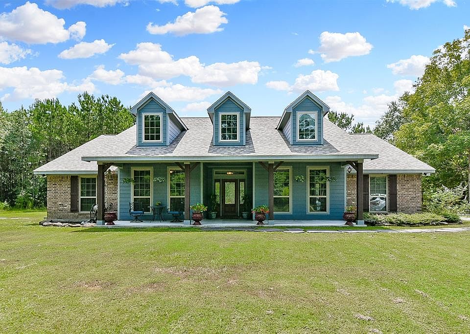 1st image of 2635 Pioneer Ln