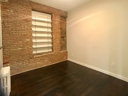 Rented by Bohemia Realty Group | media 14