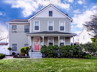 609 Laurel Ave, Hazlet, NJ 07730