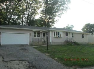 18 S Brookside Ave, North Providence, RI 02911