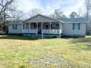 305 Florida Rd, Willacoochee, GA 31650