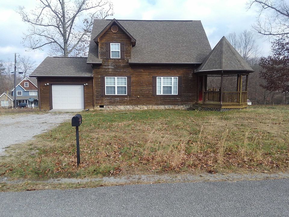 1st image of 1013 Hickory Hill Dr