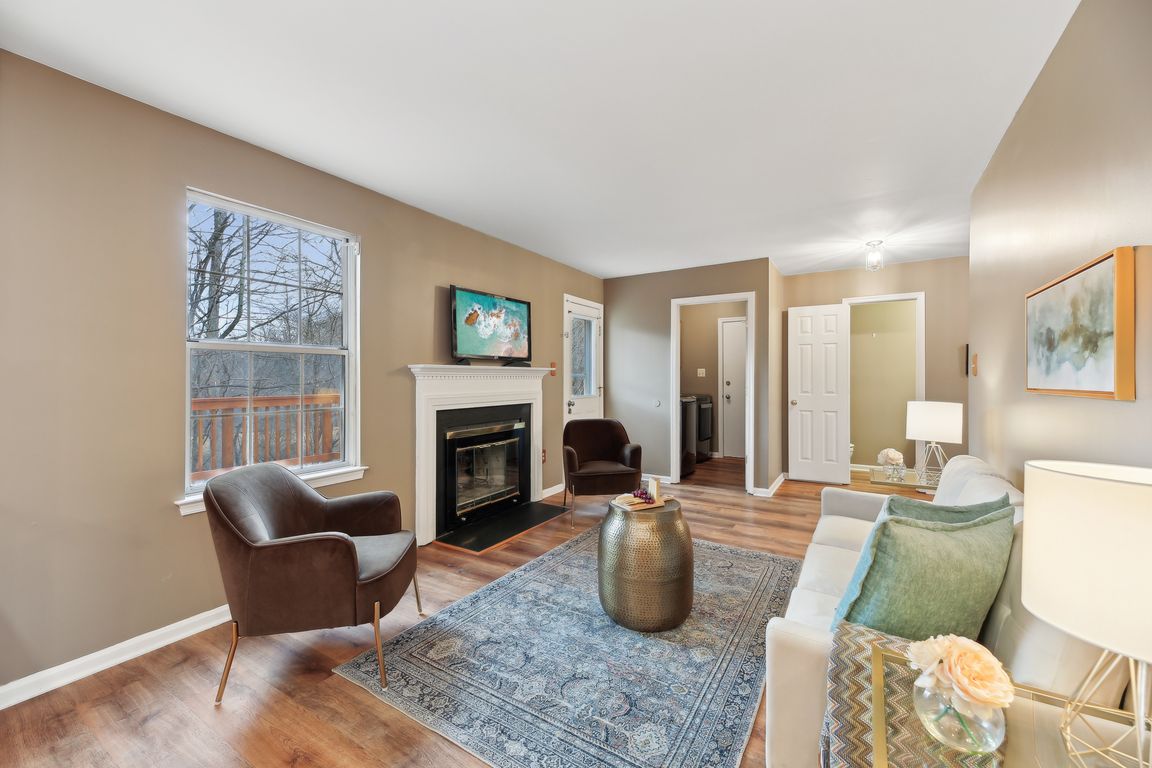 10603 Hunters Chase Ln, Damascus, MD 20872 | MLS