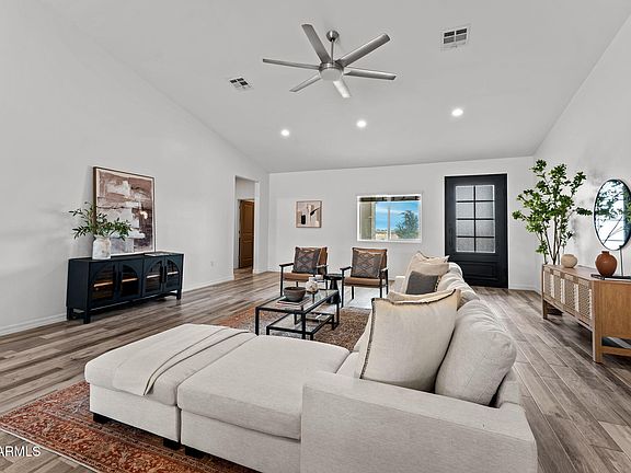 5th image of 10076 W APPALOOSA Trail