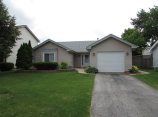2425 Bristol Ct, Aurora, IL 60504