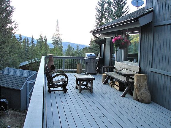 3rd image of 392 Timberlane Cir
