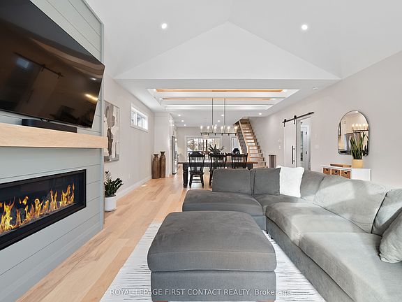 4th image of 18 Lakeview Rd