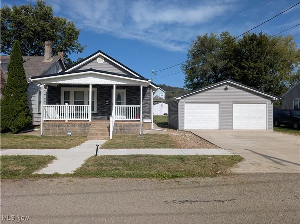 1147 Ohio Ave, East Liverpool, OH 43920