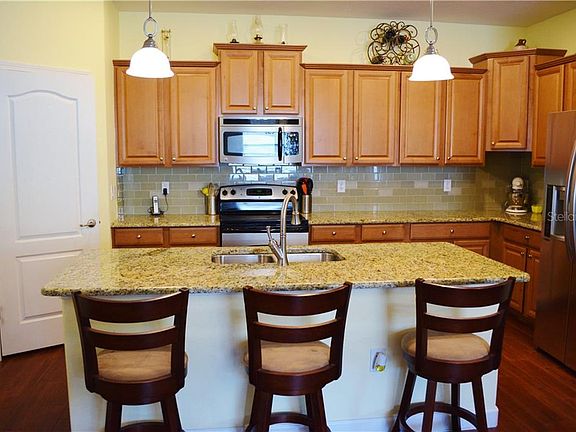 4th image of 11221 Flora Springs Dr