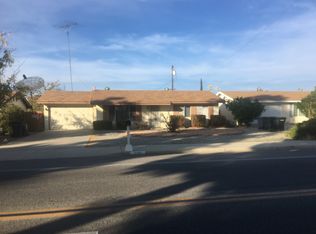 598 W Thornton Ave, Hemet, CA 92543