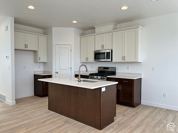 2nd image of 6867 S Mount Berry Rd #445