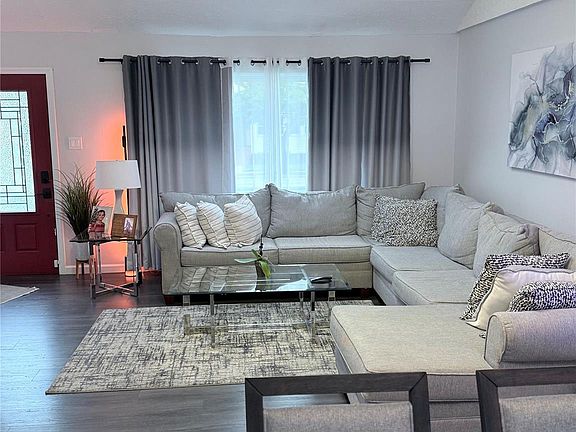 3rd image of 311 Atlantic Avenue