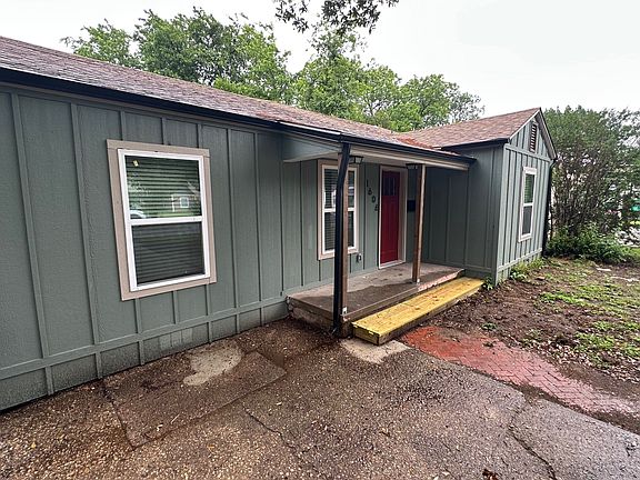 3rd image of 1606 Cherry Ave