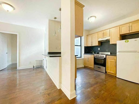 2nd image of 510 W 135th St #17A