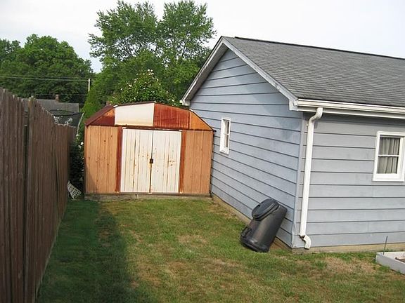 5th image of 515 Mount Vernon Dr