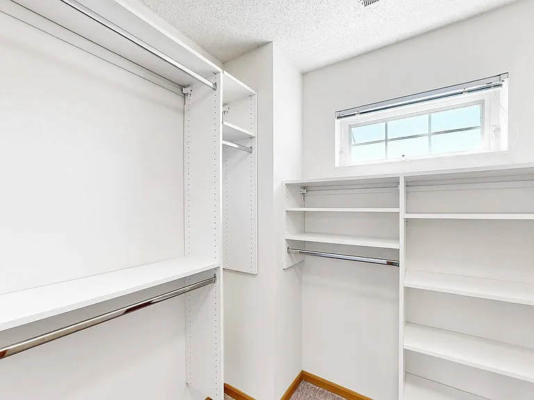 Cedar Pointe Townhomes — Photo 73