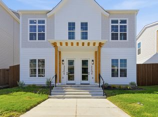 3206 McCart Ave, Fort Worth, TX 76110