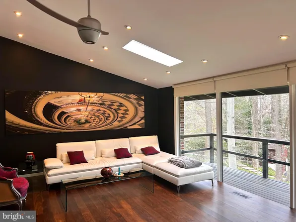 805 Old State Rd, Berwyn, PA 19312