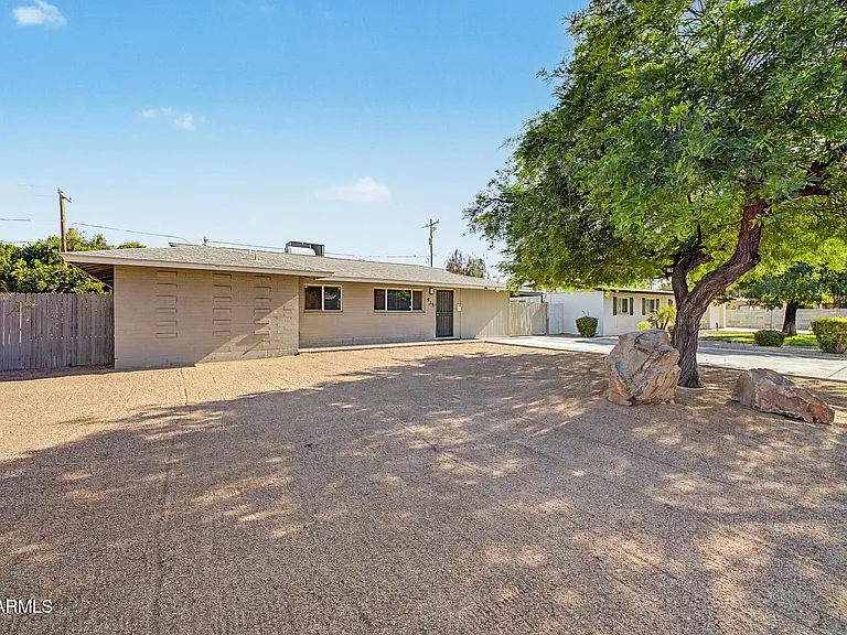 515 E Vista Del Cerro Dr — Photo 5