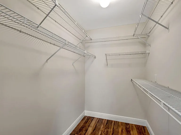 1109 Duncan Cir #201 — Photo 22