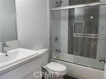 1143 Irolo St — Photo 8