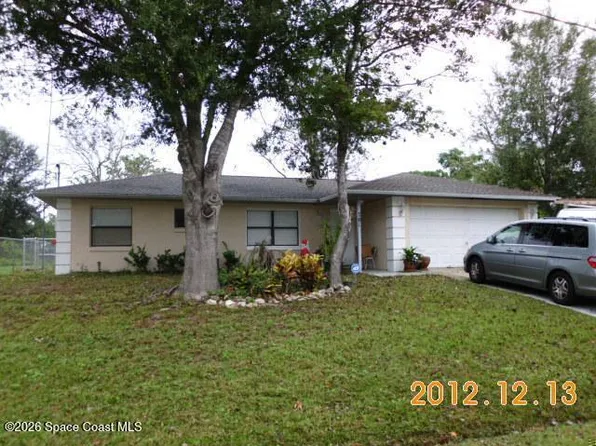 781 Geary St SW, Palm Bay, FL 32908