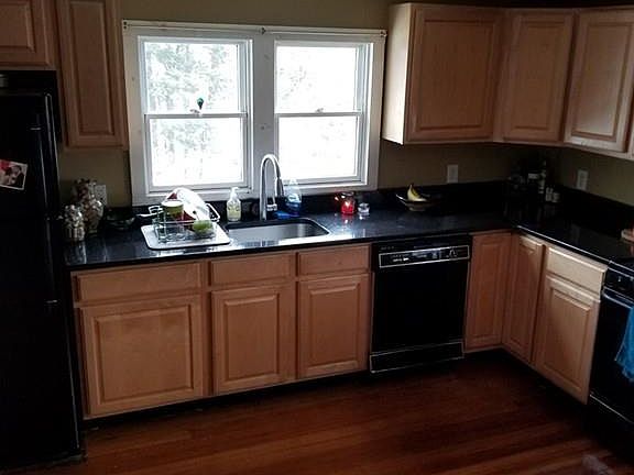 2nd image of 173 W Emerson St #2