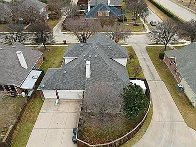 Building Photo - 7823 Ravens Cliff Dr