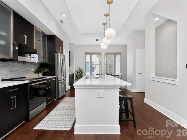 231 Doggett St, Charlotte, NC 28203
