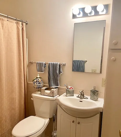 1667 Capital Ave — Photo 17