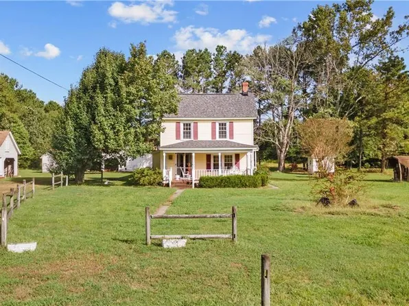 9405 Maryus Rd, Hayes, VA 23072