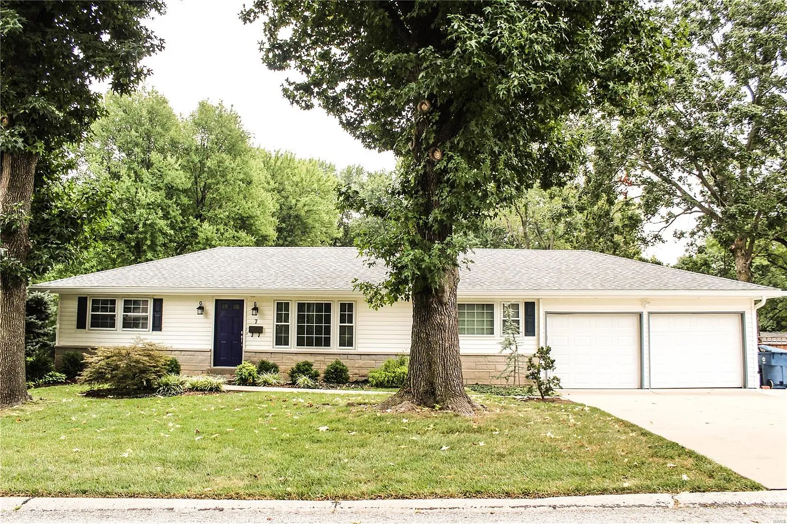 7 Robinwing Ln photo 1